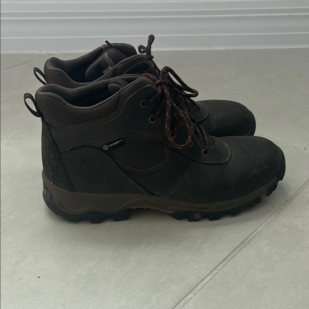 Kids waterproof Timberland hiking boots